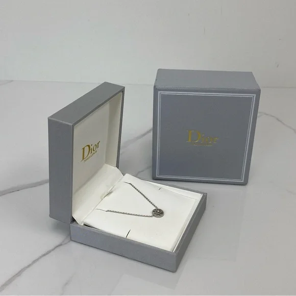 Christian Dior Rose Des Vents Necklace - Picture 4 of 6